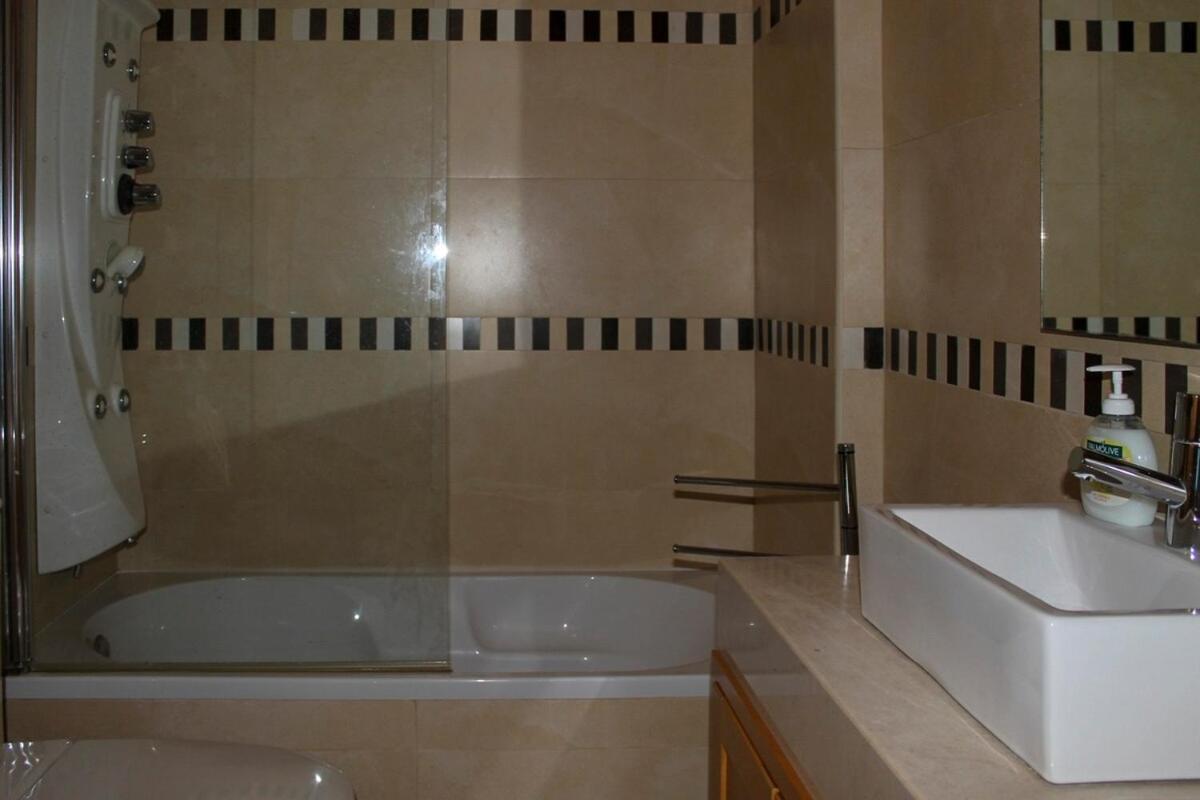 Varandas Do Mar Apartamento T2R Frente Mar Olhos De Gua Albufeira Ольос де Агуа Екстериор снимка